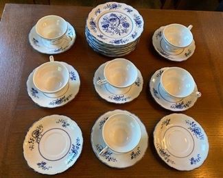 Blue Dresden Dessert Set