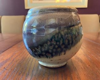 Cyl Marco studio pottery vase