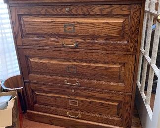 	#22	3 drawer file cabinet 35x22x41	 $60.00 		