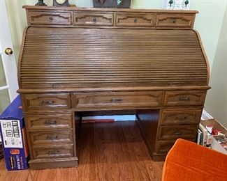 	#21	Rolltop desk 59x3052x	 $50.00 		