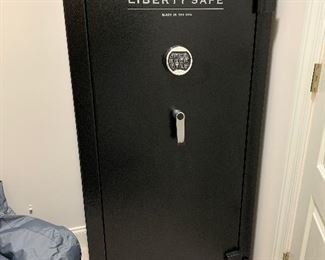 	#37	Liberty Centurion  Combination Safe 28x20x59	 $600.00 		