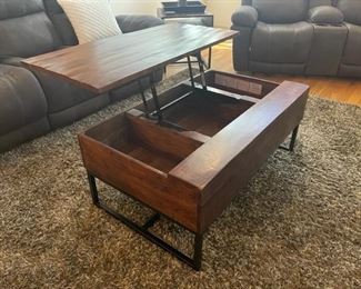 Lift top coffee table 
