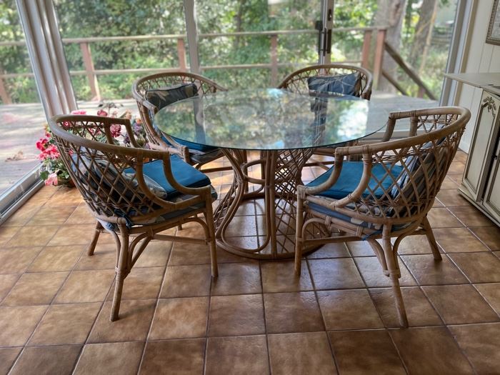 Blackswans Estate Sale Rumson starts on 10/7/2022