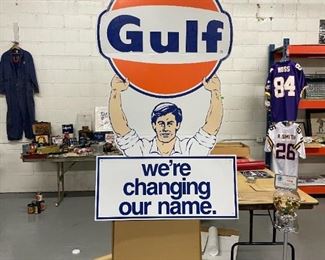 vintage gulf sign