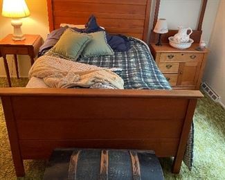 antique oak full size bed