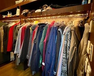 Ladies Coat & Sweater Closet Buyout