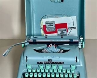 Vintage Hermes 3000 Manual Typewriter