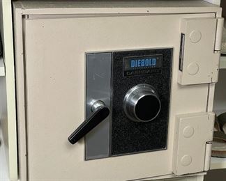 Diebold Cashgard Safe