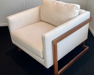 Camden Collection Modern Upholstered Arm Chair