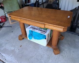 Vintage tiger oak desk 
Only $65