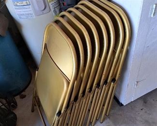 8 vintage metal folding chairs $75