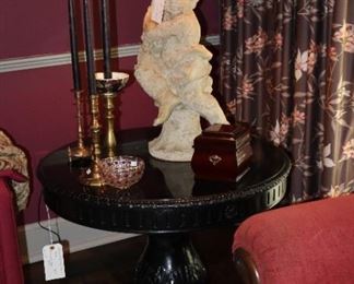 Black pedestal table, LR