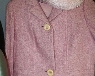 Jackie Kennedy pink wool suit and pill box hat