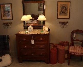 Victorian chest and chairs