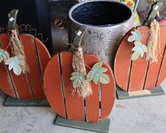 Fall Decoration, driveway