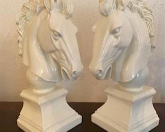 Pair of horse head bust statues