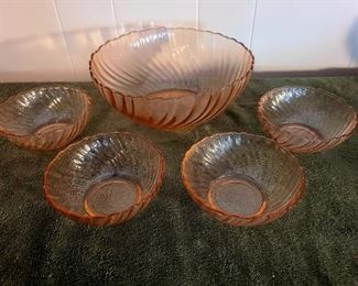 Vintage Pink Rosaline Swirl bowl set