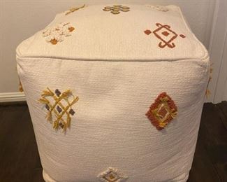 Square cloth ottoman