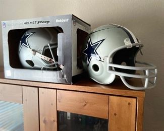 Cowboy helmet signed by Charlie Waters No. 41