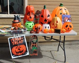 Vintage Halloween Blow molds, Decorations, 80's die cuts