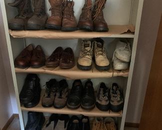 More men’s shoes (sz 11)