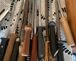 Honing rod knife sharpeners