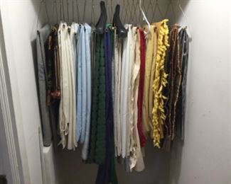 Tablecloths in an array of colors