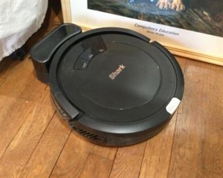Shark Robot Vacuum