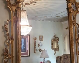 This is a FABULOUS Chinoiserie Mirror....