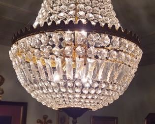 Chandelier 