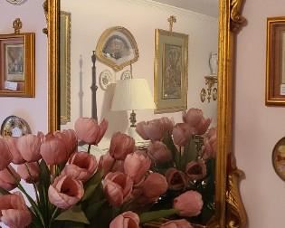 Another burled and gilt mirror 