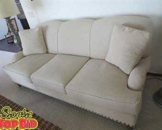 Like New Large Sofa Excellent Condition Pet and Smoke Free Home