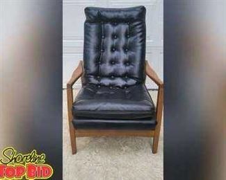 VINTAGE MID CENTURY MILO BAUGHMAN STYLE SCOOP ROCKING LOUNGE