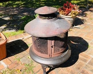 Metal fire pit, enclosed