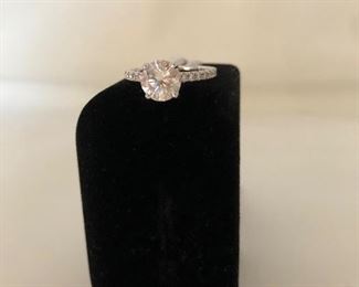 18K Gold 1.66 Center Diamond