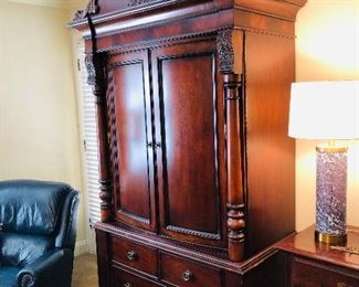Decorative hutch for television