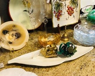 Table and decorative ware