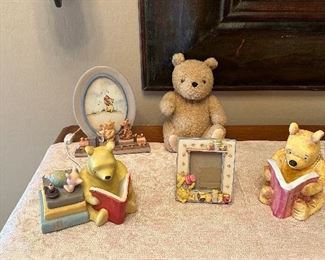 Vintage Classic Pooh nursery set