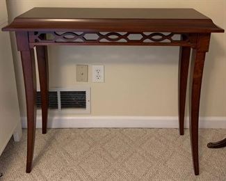 Bombay Co Mahogany Flair Leg Accent Table with Inlaid Surface