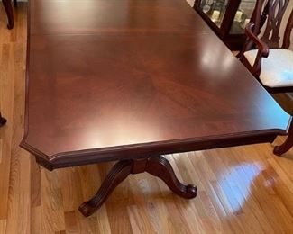 Cherry Wood Double Pedestal Dining Table with 2 Leaves