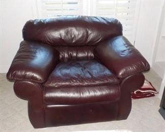 Impressive Wide Top Leather Arm Chair with Down Feather Cushions