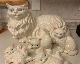 Vintage Albertas Molds Ceramic Cats