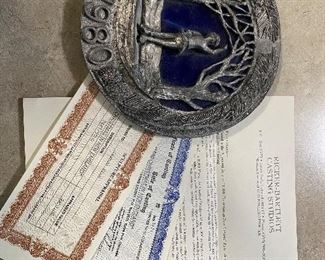 Vintage 1980 “ Christmas in New England” Collector Plate.