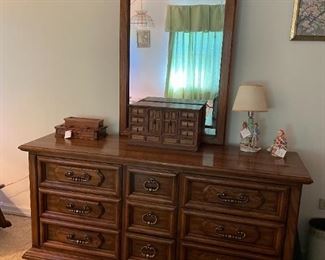 Thomasville retro dresser and mirror