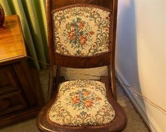 retro collapsible sewing rocker