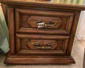 Thomasville retro side table