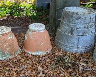 Terracotta Pots and Galvanized Tubs 