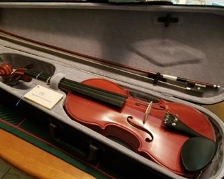 Heinrich Siegler violin and bow in case