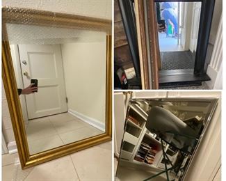 3 mirrors!