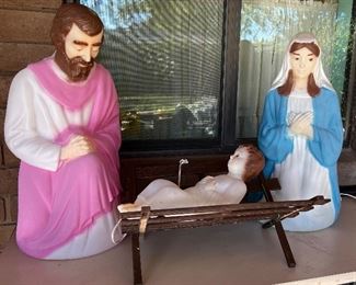 Large Outdoor Nativity (Star not shown)